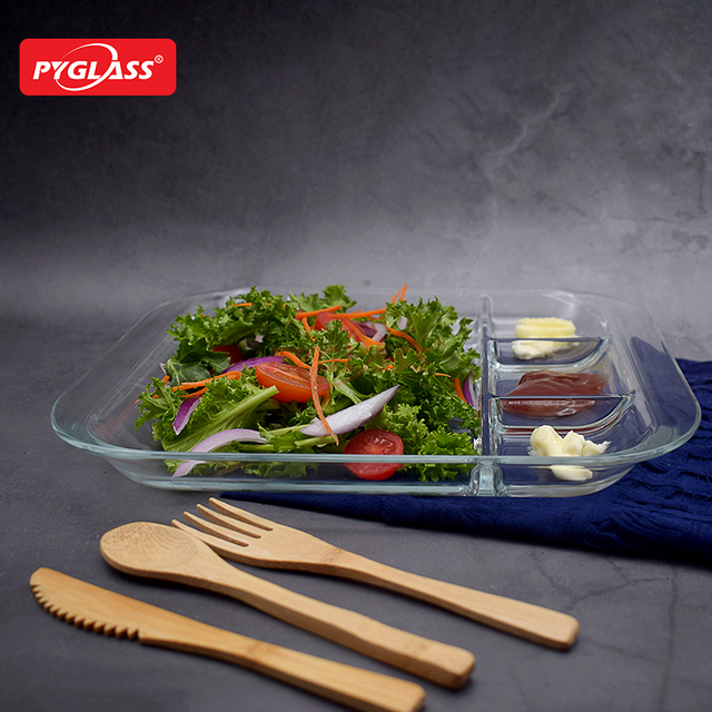 Glass Divided Plate with 4 Compartments