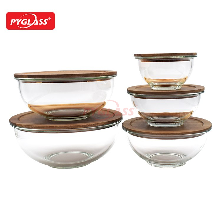 Glass Salad Bowl with Acacia Wooden Lid